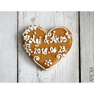 Mézeskalács esküvői szív natúr (választható méret)
